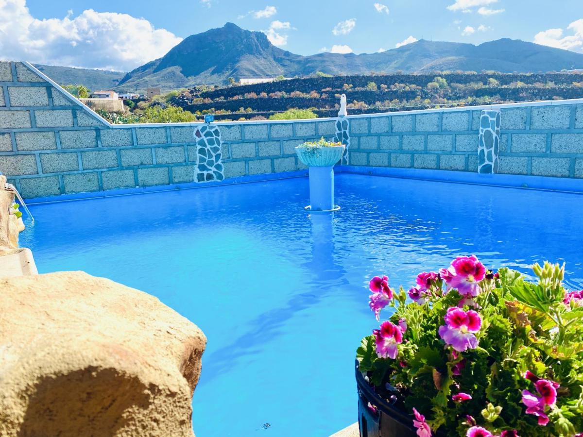 Lykke Suite Spa Sauna Piscina Y Jardin Buzanada Buitenkant foto