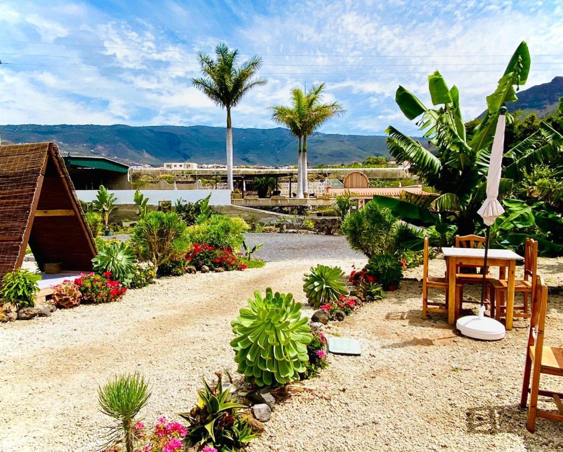 Lykke Suite Spa Sauna Piscina Y Jardin Buzanada Buitenkant foto