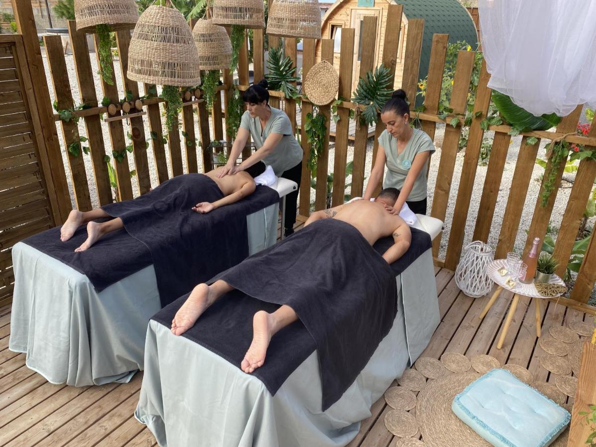 Lykke Suite Spa Sauna Piscina Y Jardin Buzanada Buitenkant foto