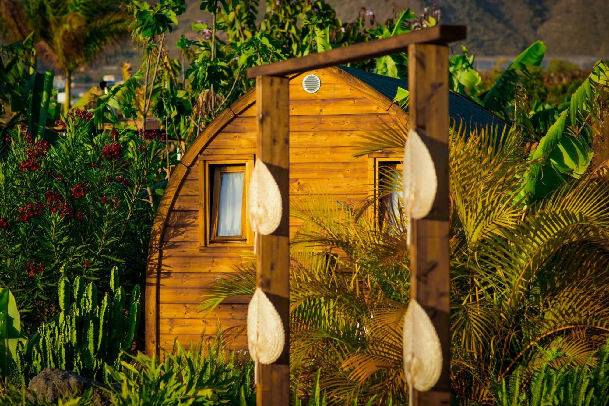 Lykke Suite Spa Sauna Piscina Y Jardin Buzanada Buitenkant foto